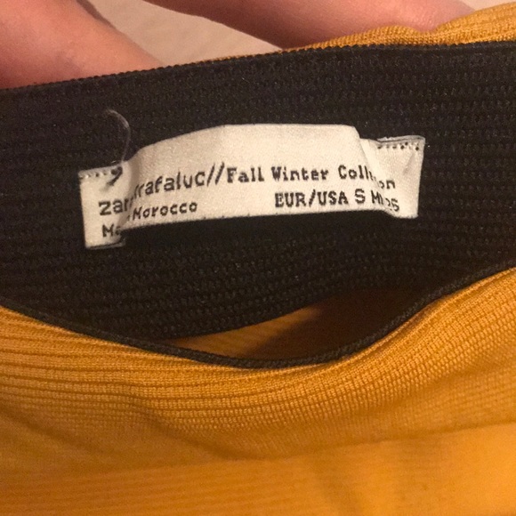 Zara Mustard Bodycon Skirt - Picture 2 of 2